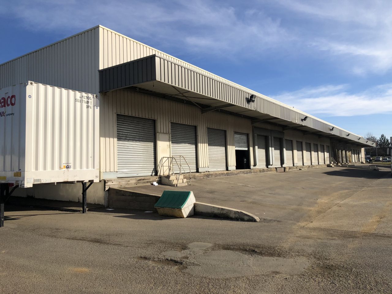 Entrepôt Ennery 3399m² Location entrepôt Ennery Moselle OLLOG2315441 2